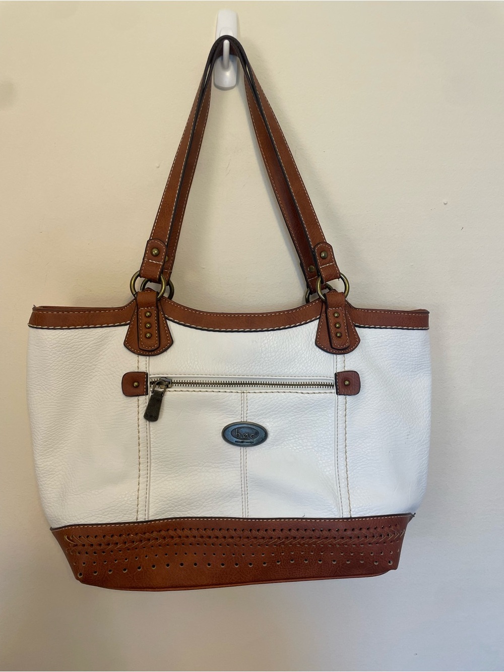 B.O.C Neutral Tote Bag Purse New Medium Pockets